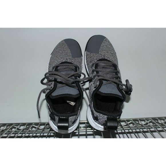 Men's Size 7 - Nike Lebron Witness III - Picture 4 of 4